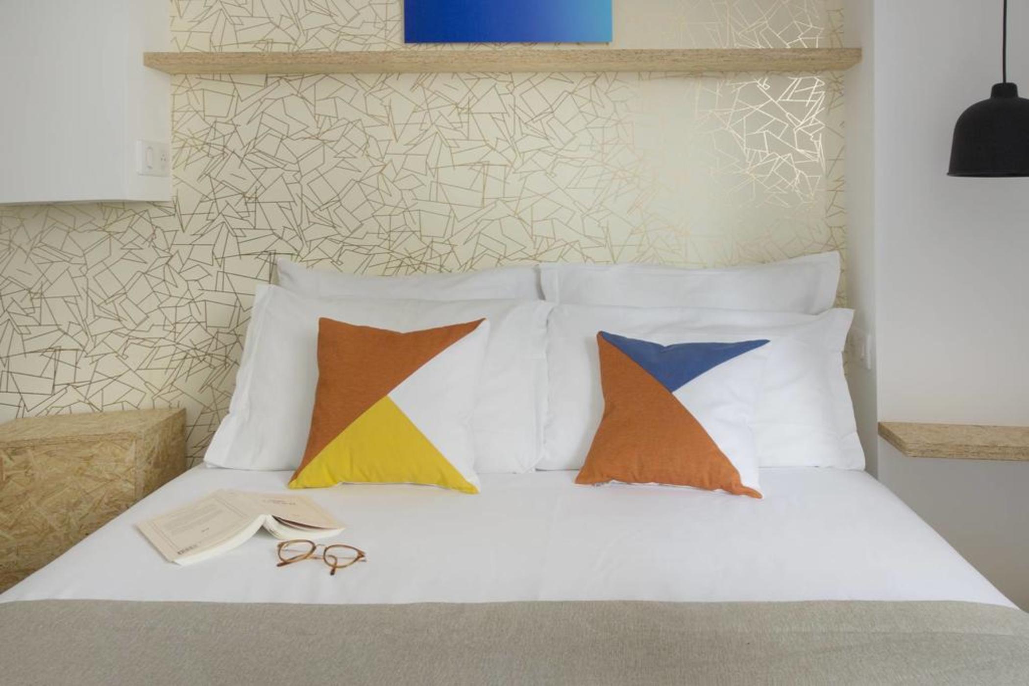 Hotel Izzy Issy-les-Moulineaux Kültér fotó