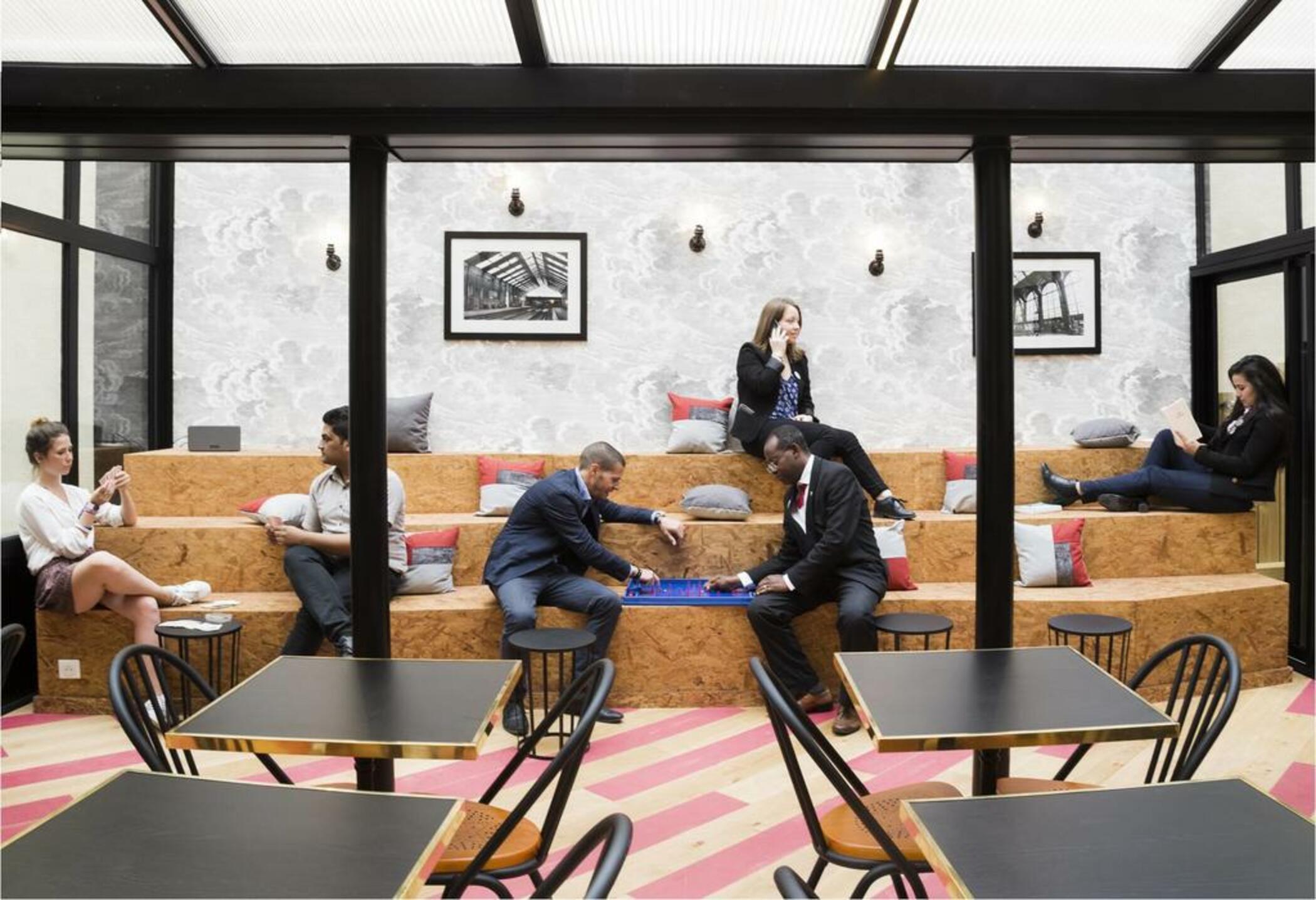 Hotel Izzy Issy-les-Moulineaux Kültér fotó