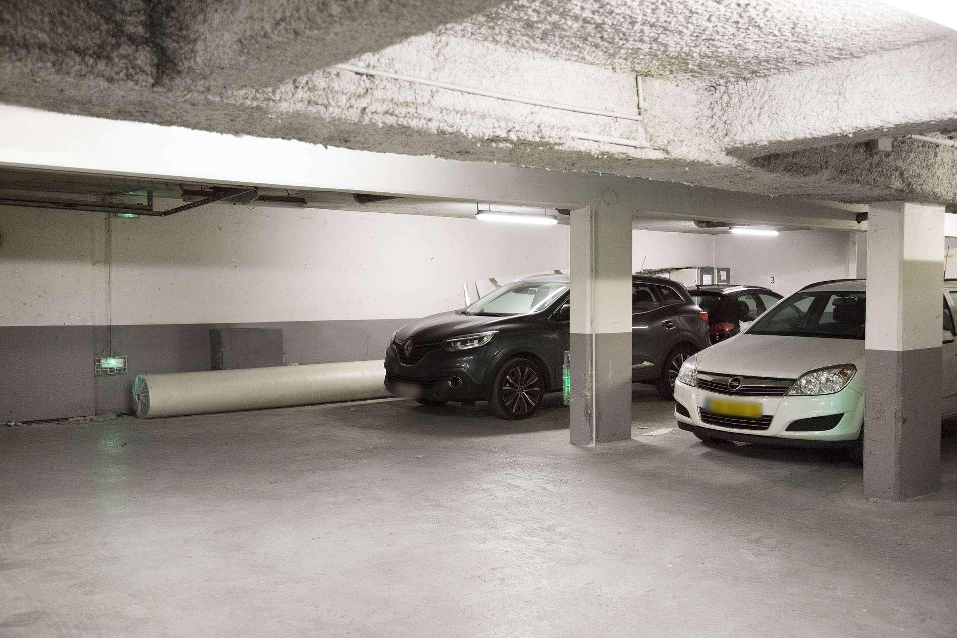 Hotel Izzy Issy-les-Moulineaux Kültér fotó