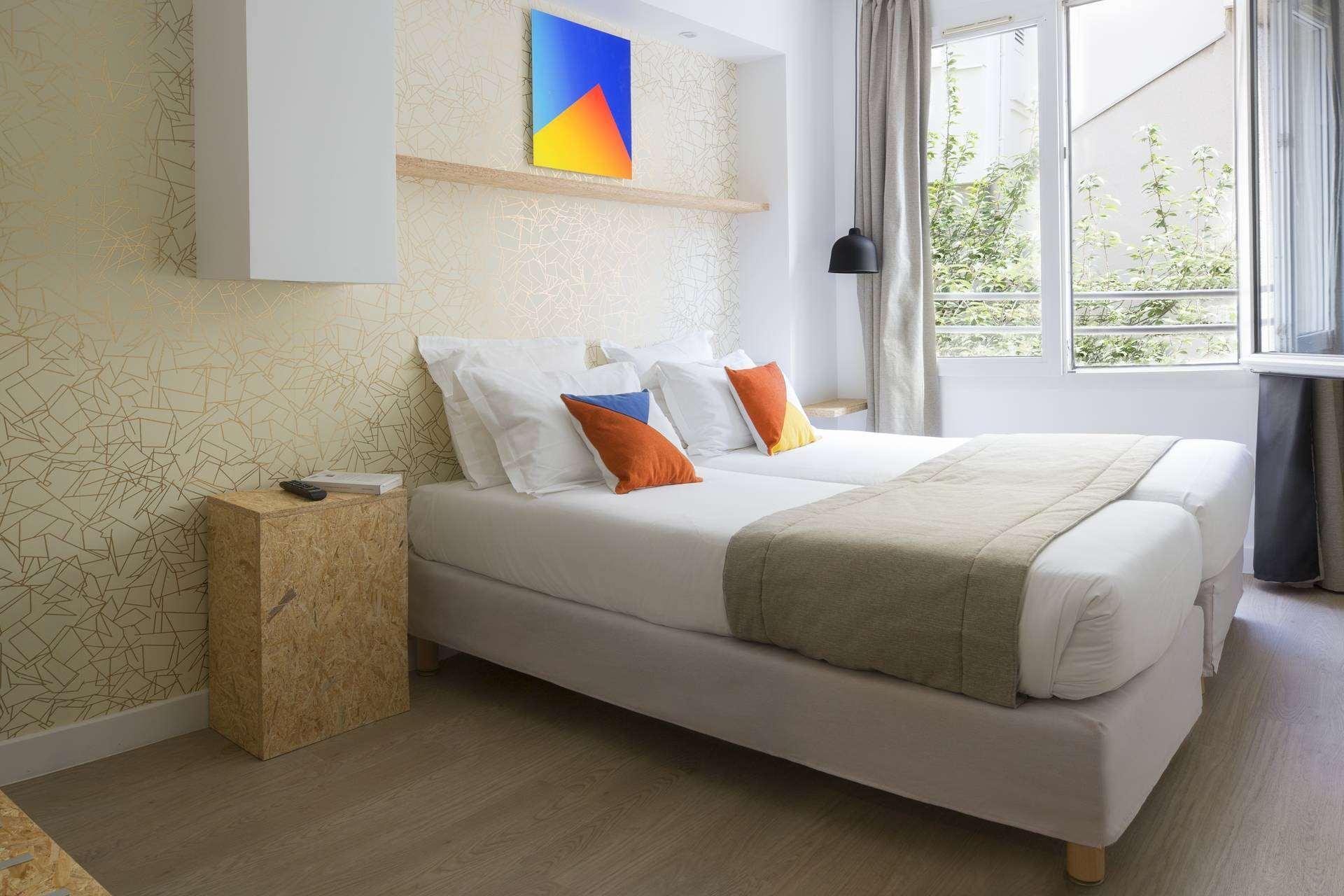 Hotel Izzy Issy-les-Moulineaux Kültér fotó